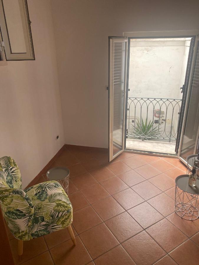 Casa Vacanze Giadasia Barletta Exterior foto